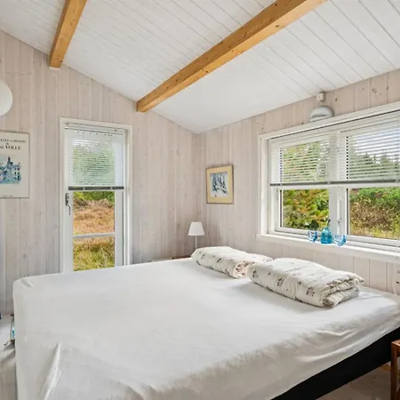 Vakantiehuis Sorja - 170m From The Sea By Interhome